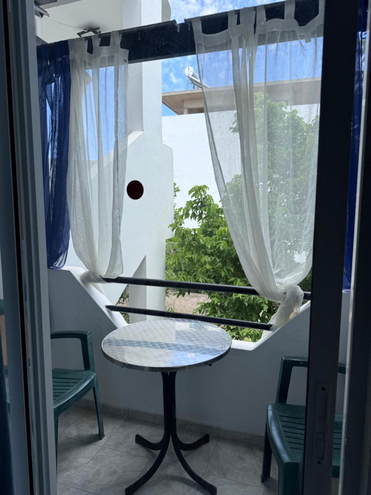 فاليراكي Sunnysun Studios المظهر الخارجي الصورة